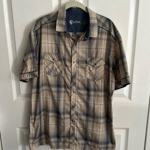 Kuhl Men’s XL button down short sleeve shirt.